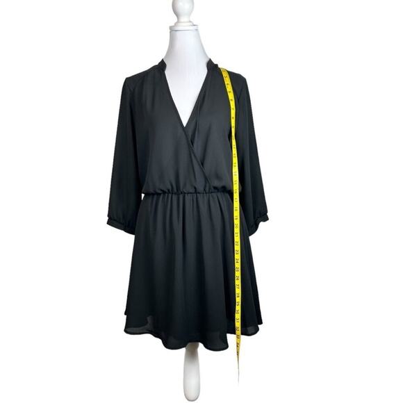 Lush Emma Surplice Skater Dress Womens Size M Black Chiffon Lined Skirt Chic - Picture 7 of 11